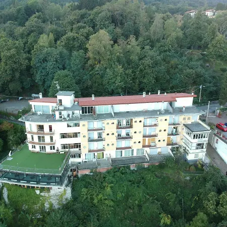 Vista Lago Madonna Del Sasso