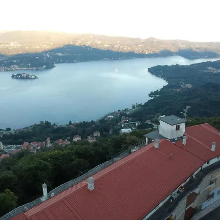 Vista Lago Madonna Del Sasso